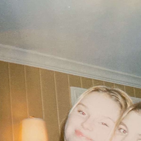 Meet your Posher, Hadley - Picture 1 of 1